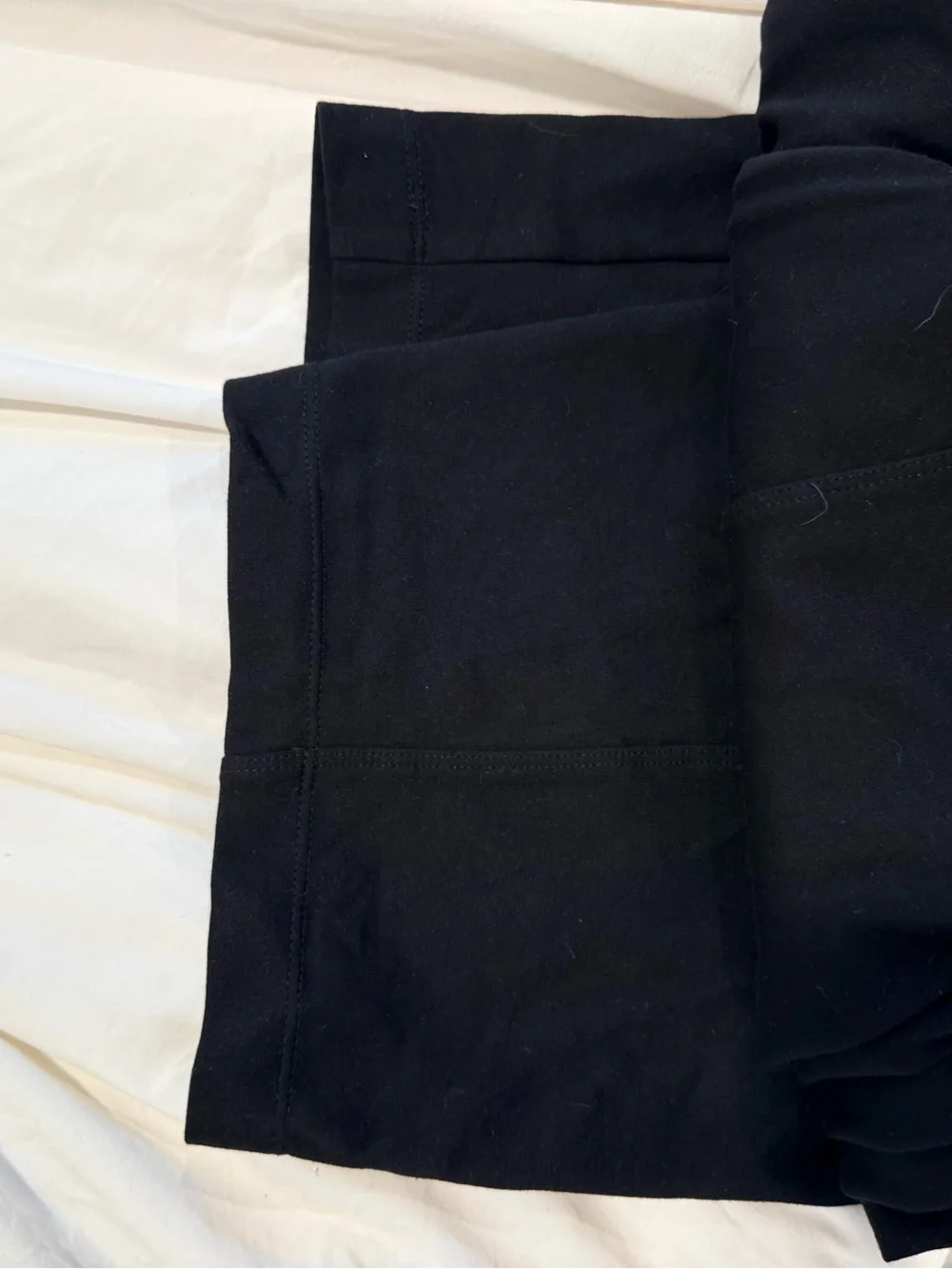 Wide-Leg Black Women's Pants - Sleek Everyday Style max studio size L - Picture 3 of 4